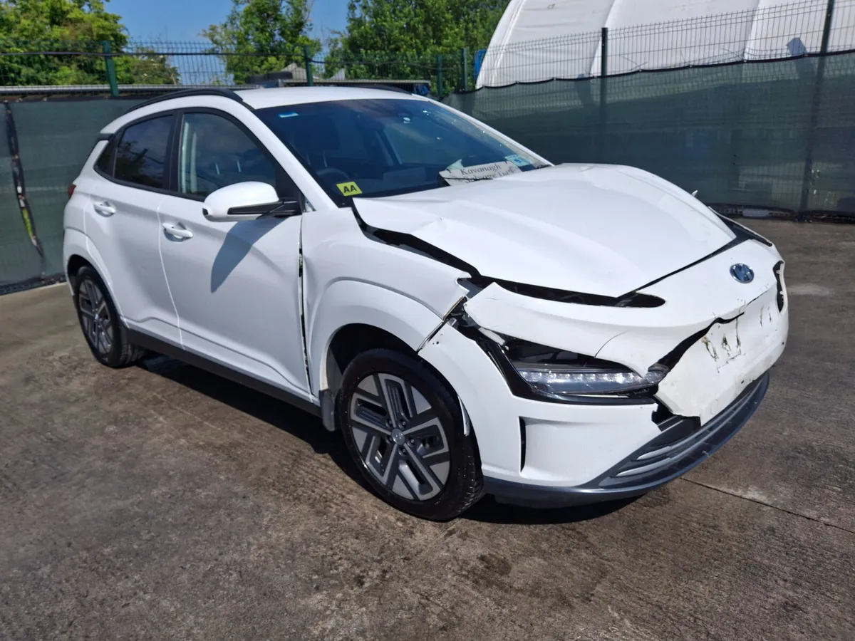 231 Hyundai kona  64kw  Ev electric  Auto - Image 3