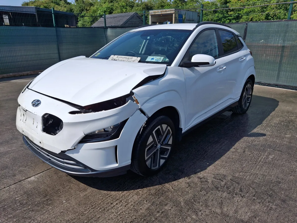 231 Hyundai kona  64kw  Ev electric  Auto - Image 4