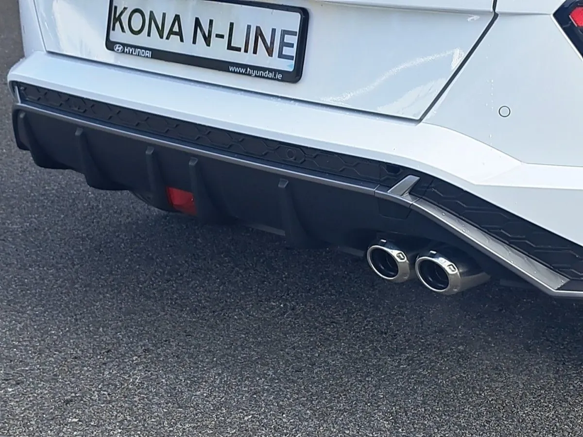 Hyundai Kona N-line Model 1.0 Turbo Petrol 120 Bh - Image 3