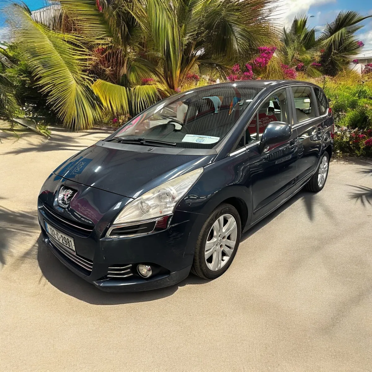 Peugeot 5008 1.6 HDI 115 bhp Active Family 7-seat - Image 1