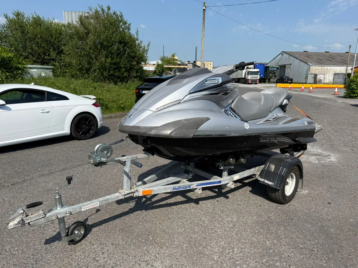 2009 YAMAHA FX SHO CRUISER 1.8 SUPERCHARGED - Image 3