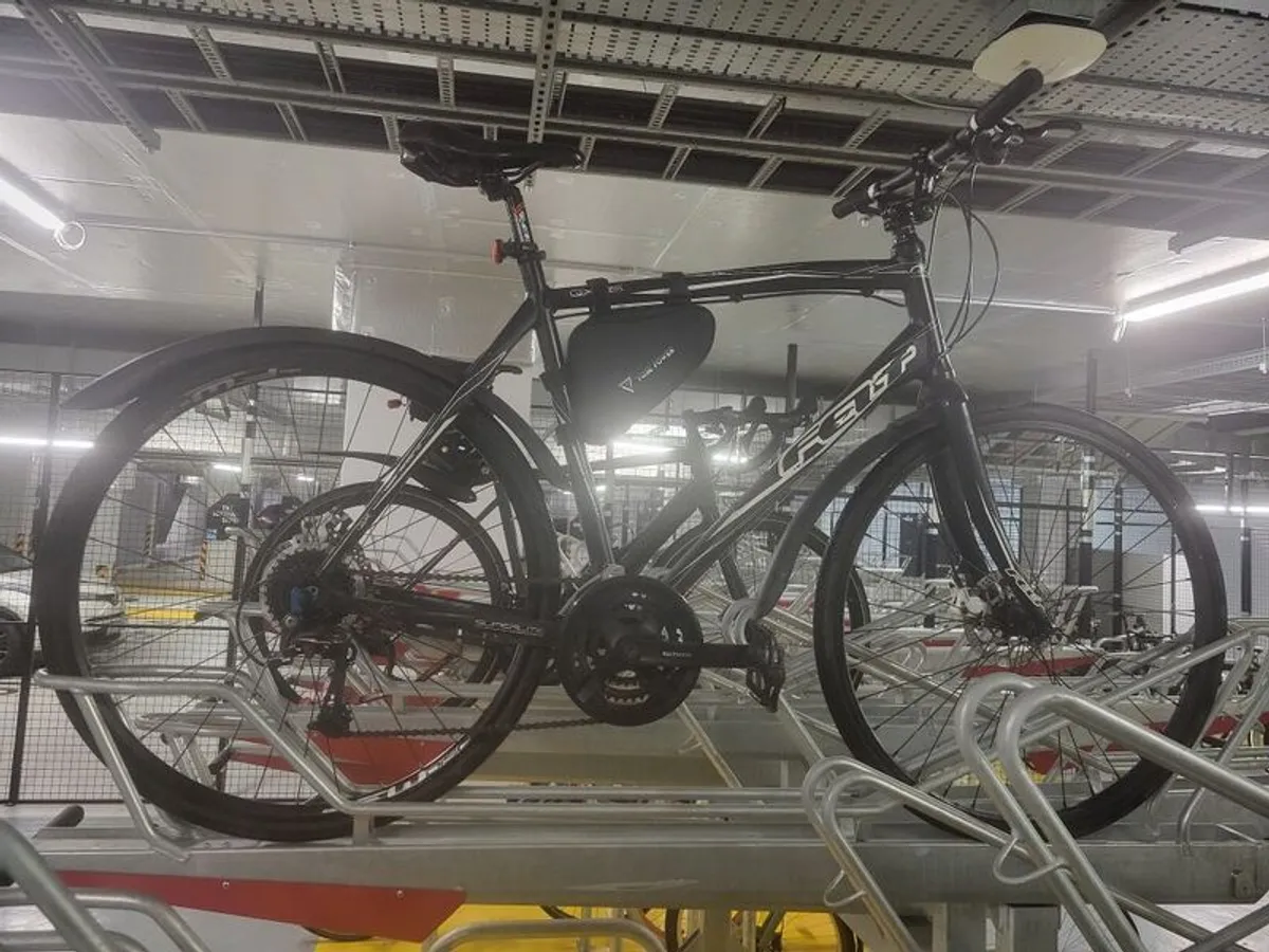 Aluminium Frame Hybrid Bike XL - Image 1