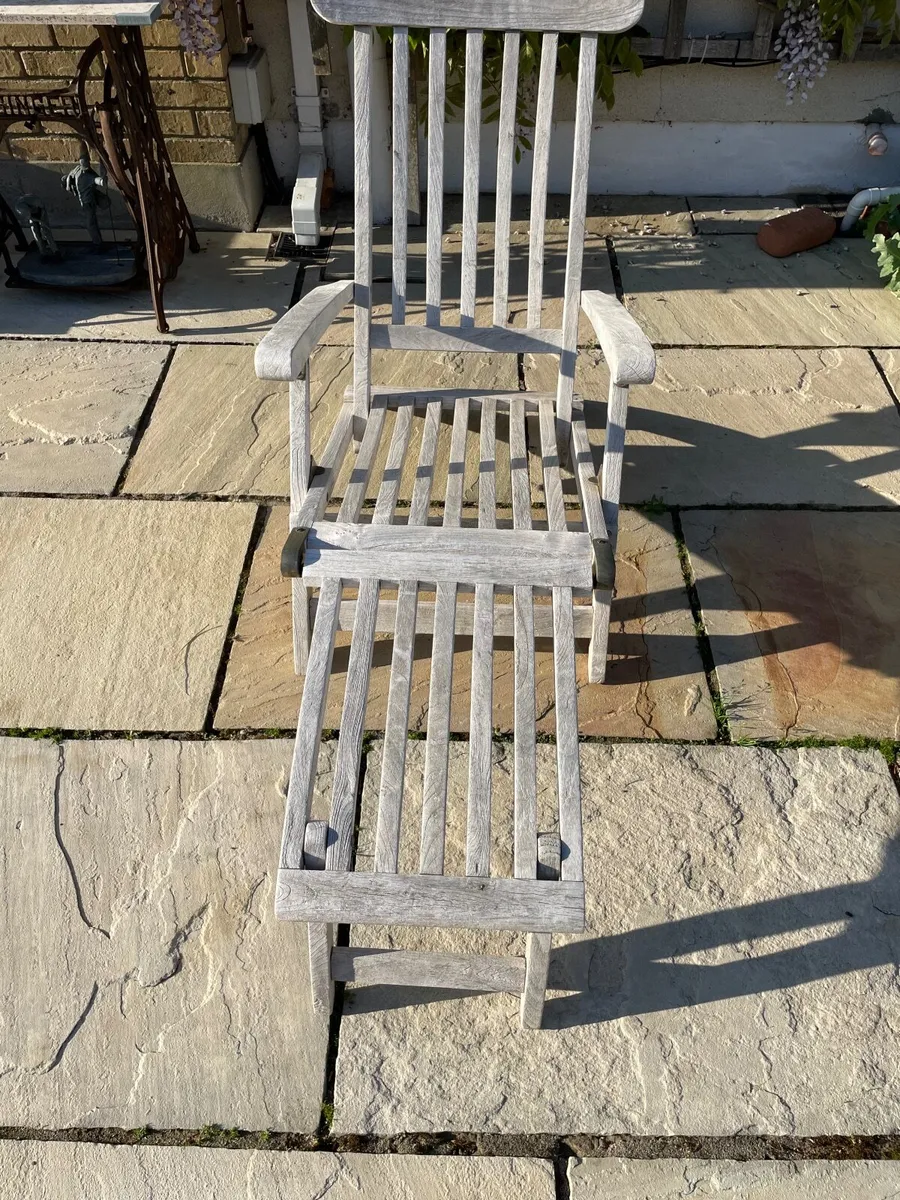 Garden furniture - Image 1