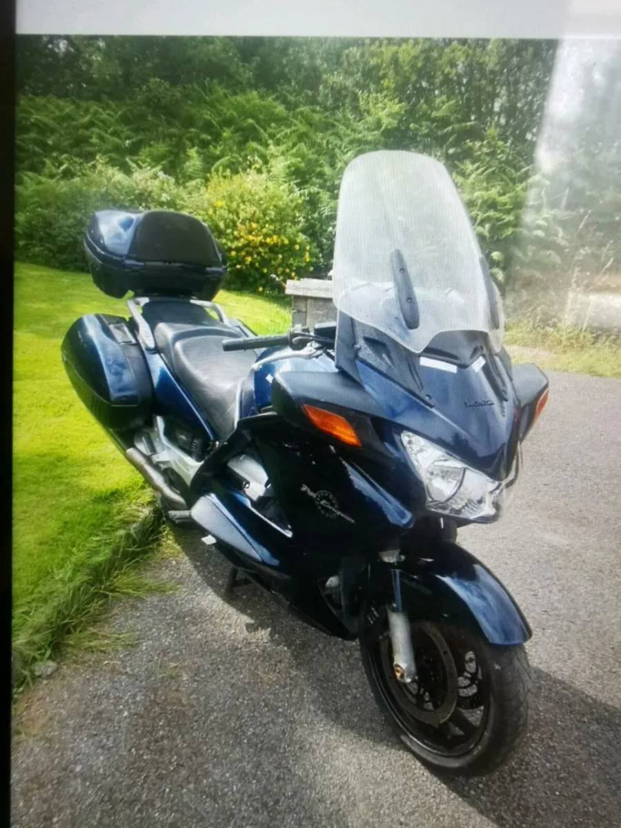 2002 Honda St1300 Pan European - Image 4
