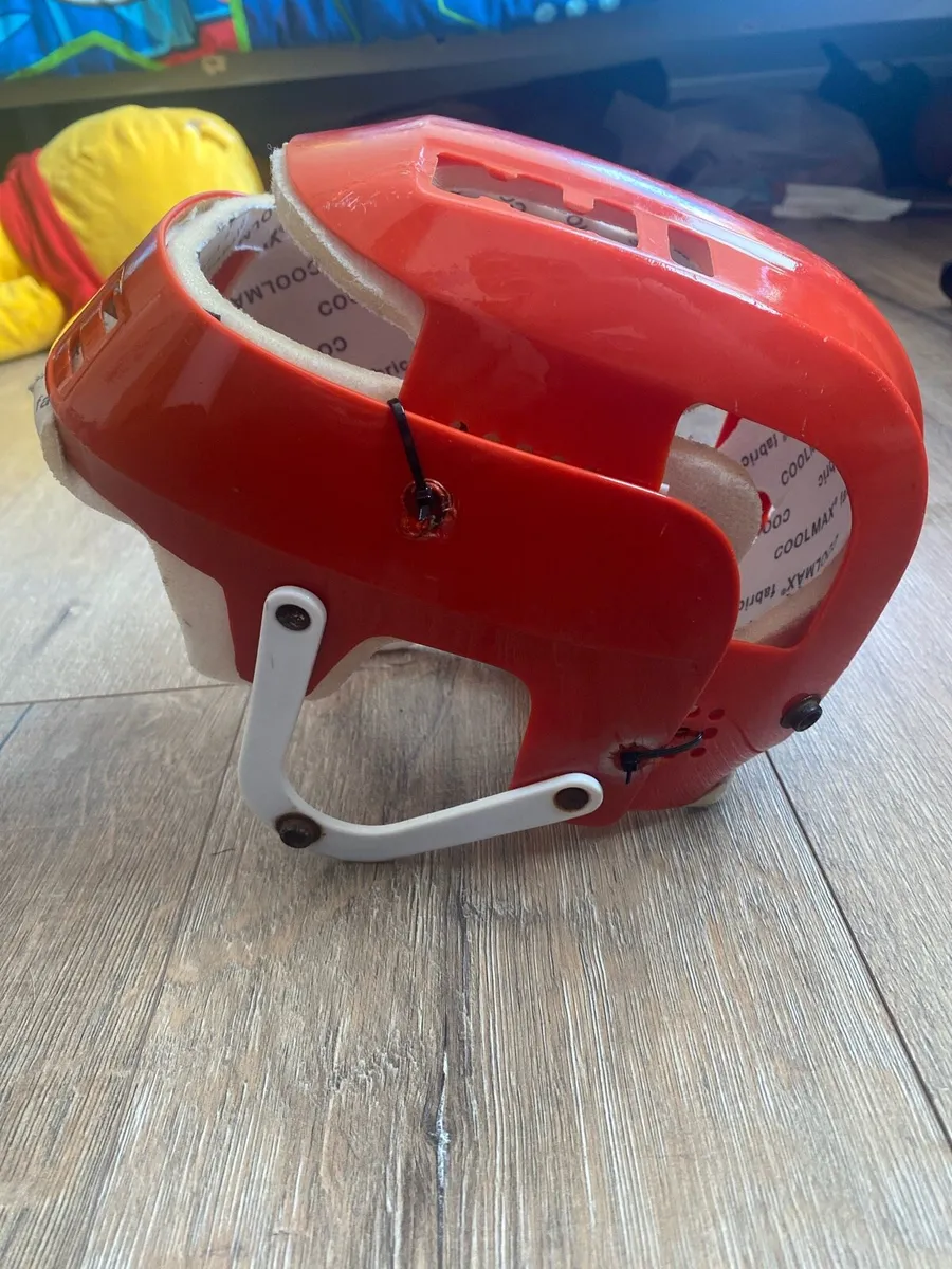 Gola Helmet - Image 3