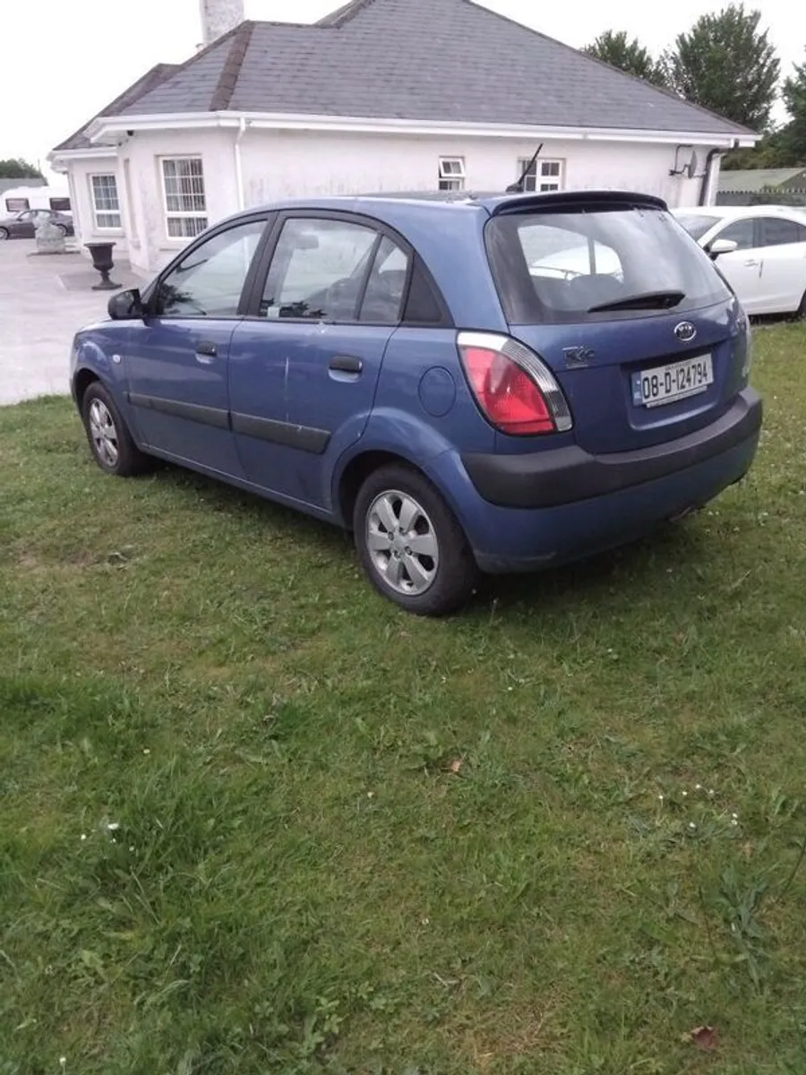 2008 Kia Rio Engine Needs Attention - Image 4