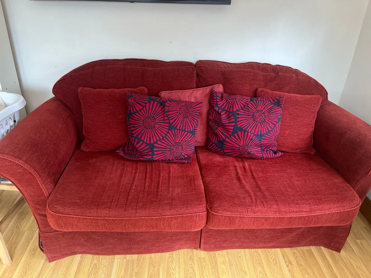 couch - Image 3