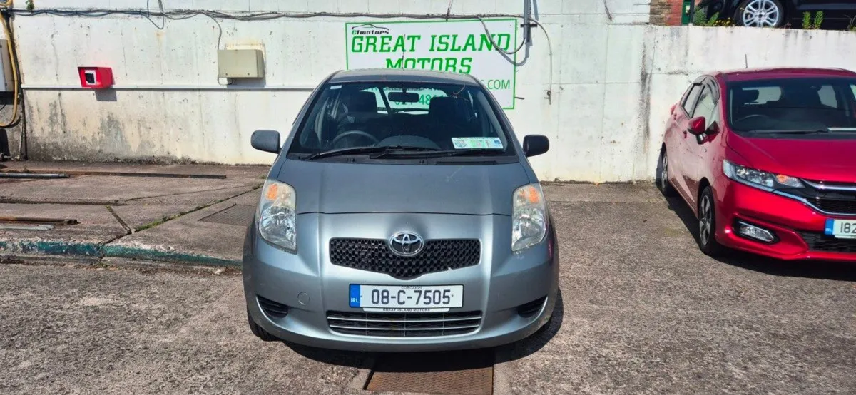 Toyota Yaris 1.0 Vvt-i Terra - Image 3