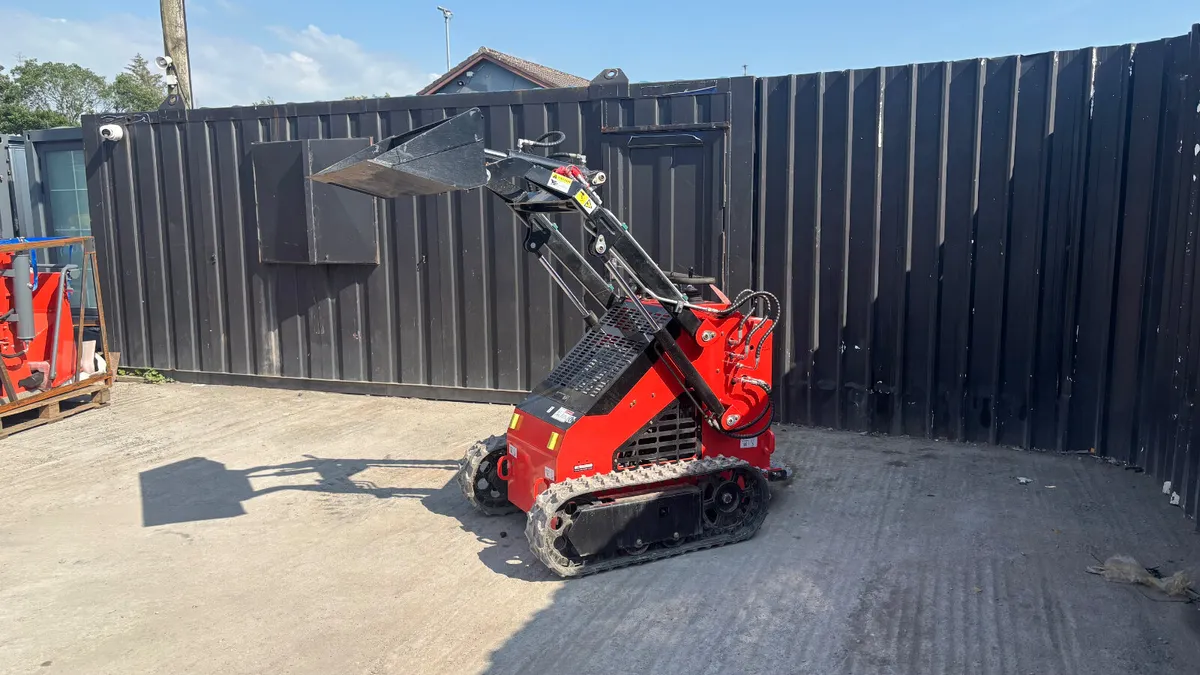 New Tracked Skid Steer Loader - Image 2