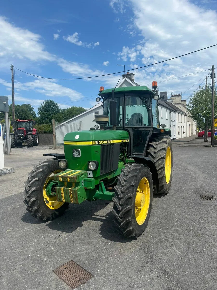 John deer 3040 - Image 1