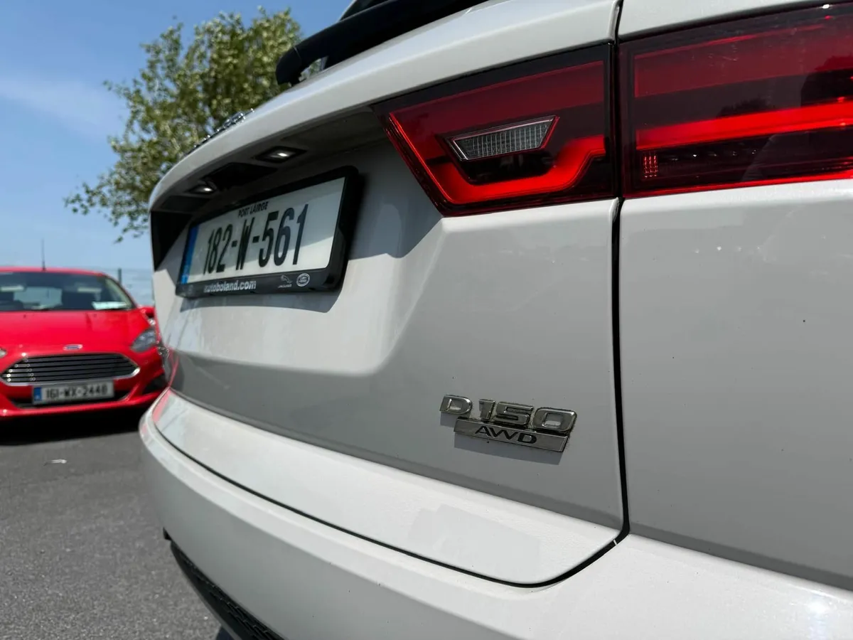Jaguar E-Pace 2018 AWD Auto - Image 2