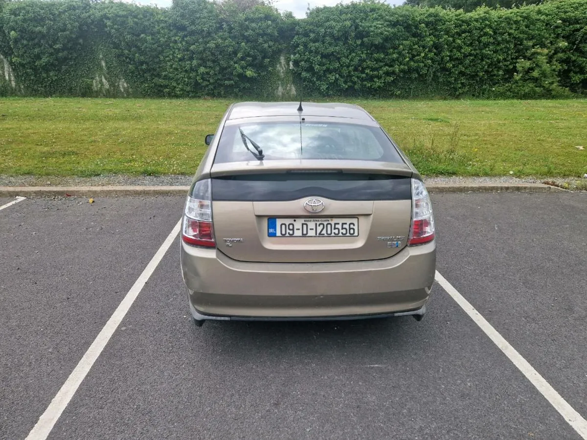 2009 Toyota prius auto new nct 05/26 €2500 - Image 3