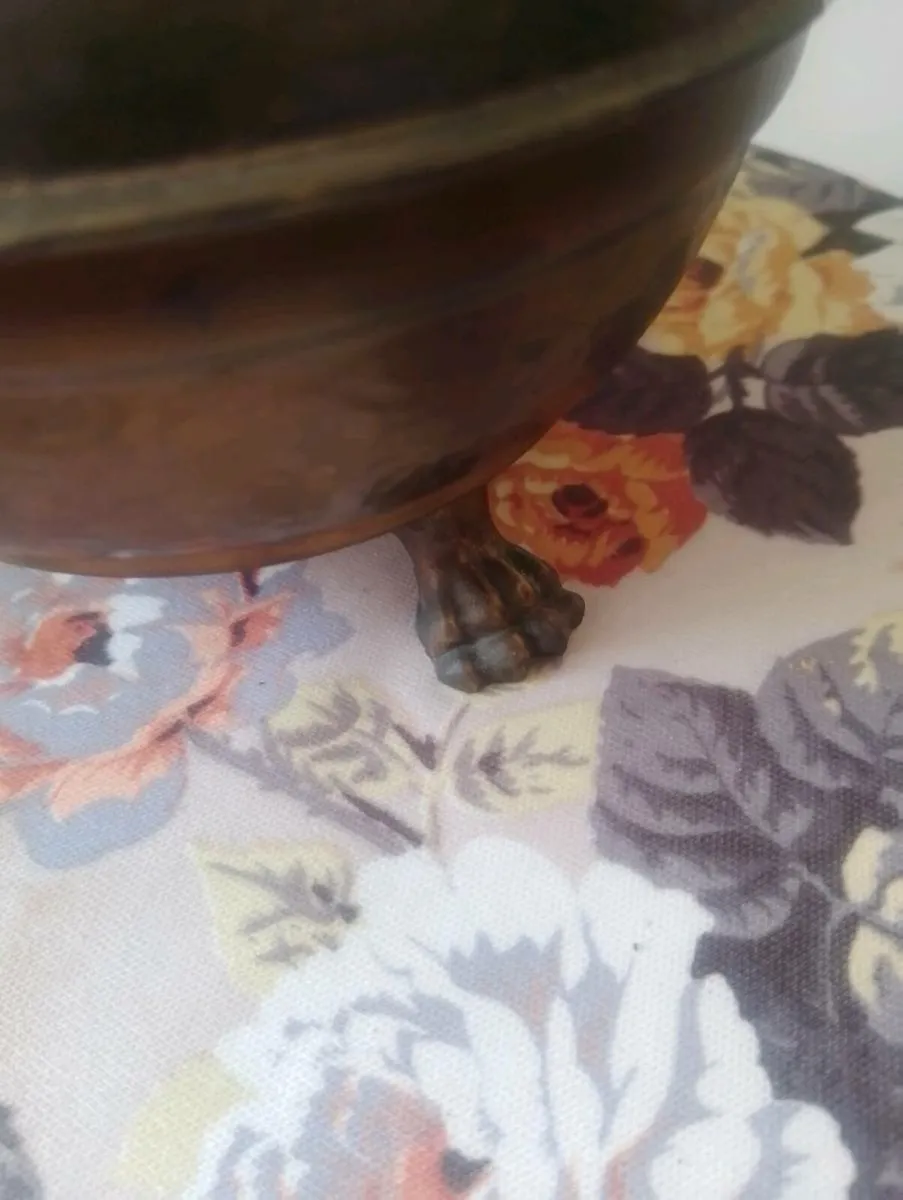 Gorgeous oil lamp style light - Image 4
