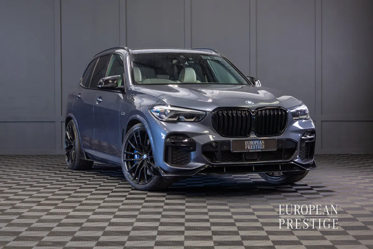 2022 BMW X5 X-Drive 45e M-Sport - Image 1