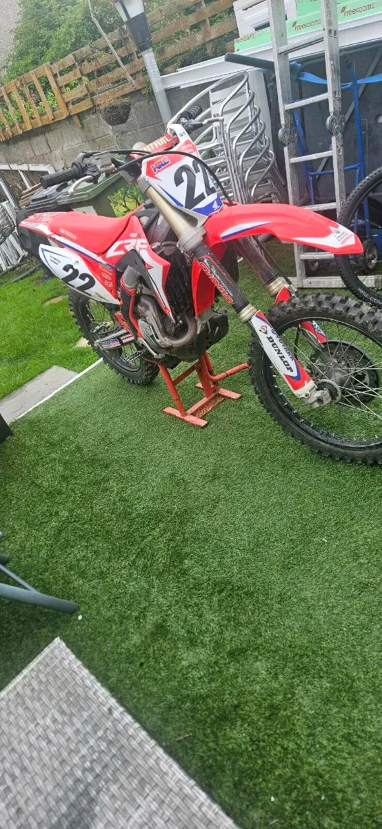 Motorbike - Image 3