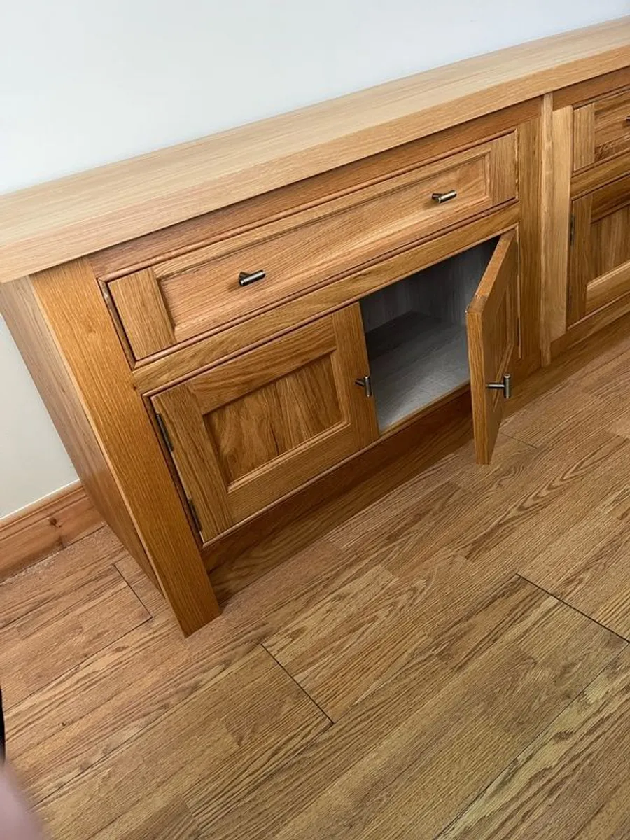 Solid Oak TV Unit - Image 4