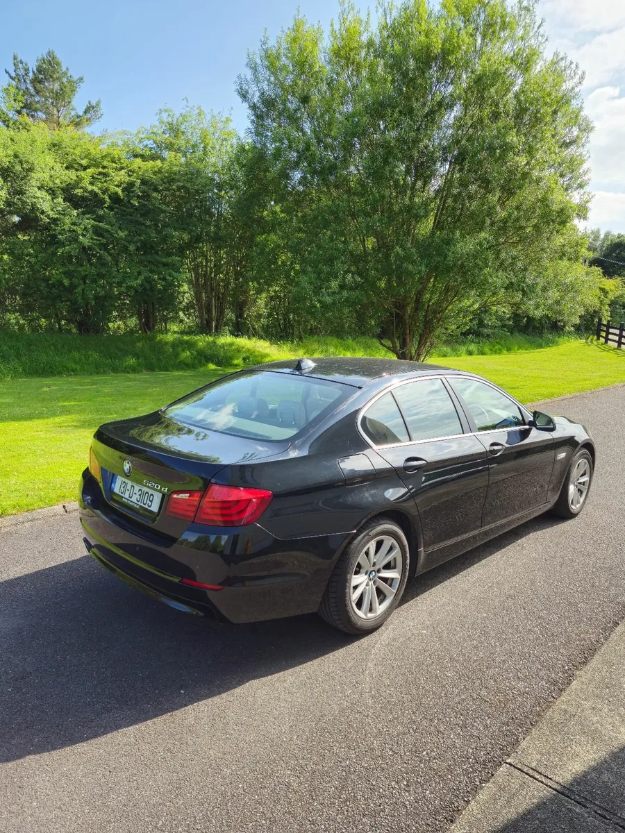 BMW 5-Series 2013 - Image 1
