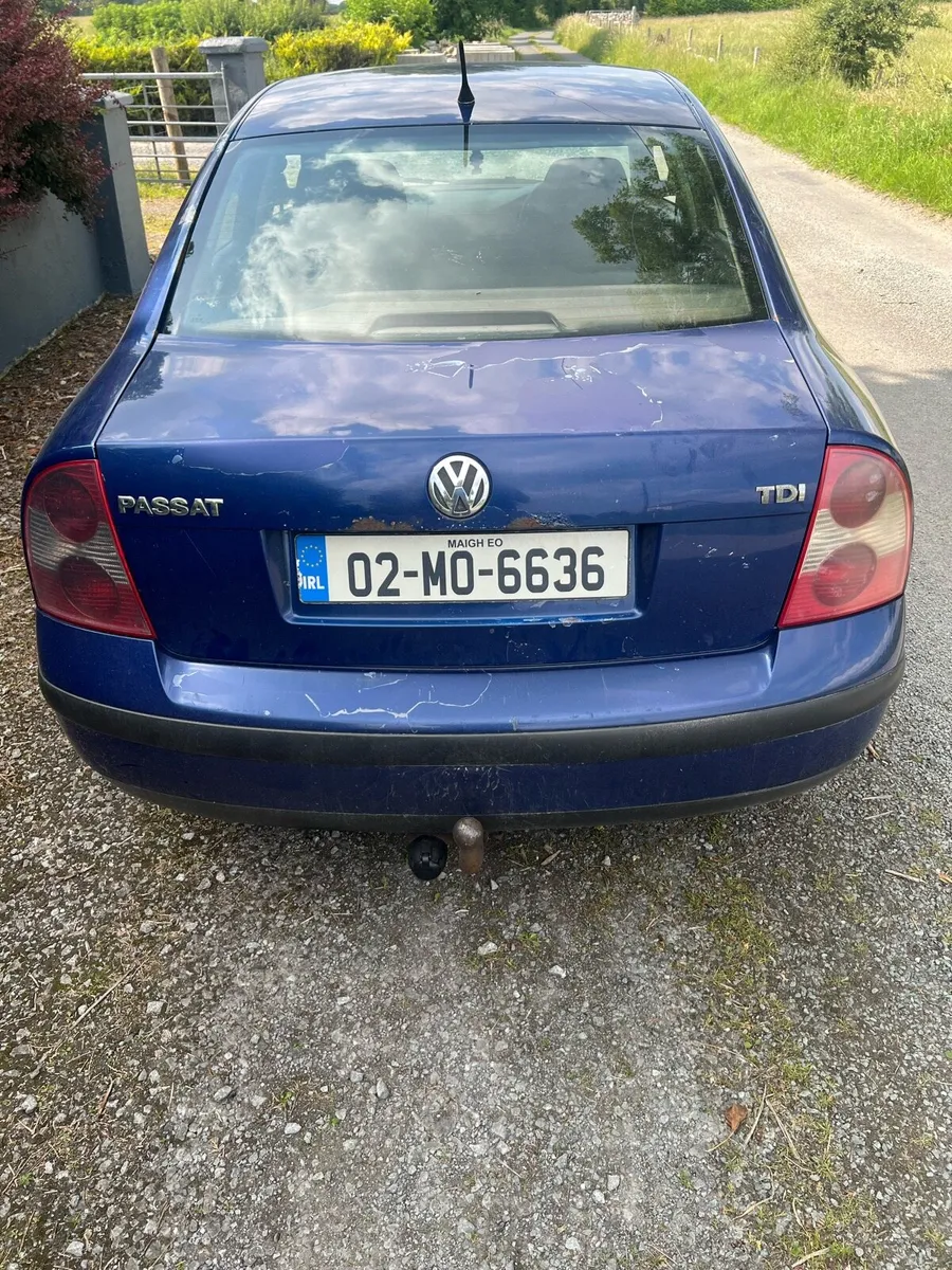 Volkswagen Passat - Image 4