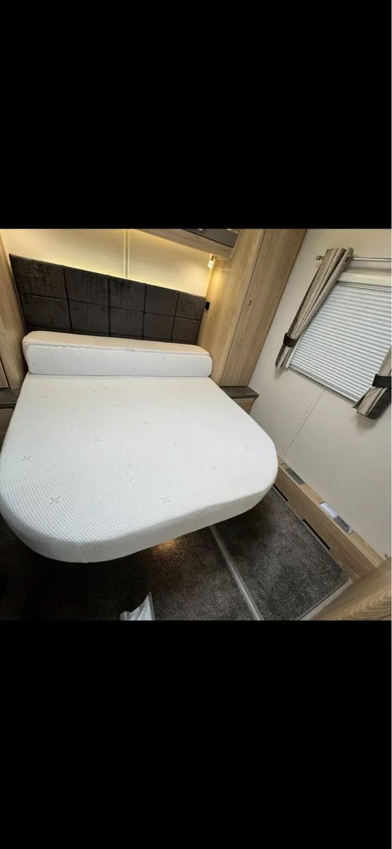2019 Elddis Crusader Aurora Island Bed M/Mover Awn - Image 2