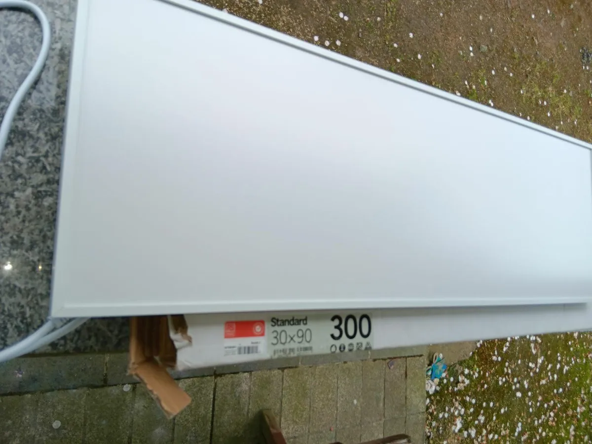 Infrared Panel Heater - 30 x 90cm - 300W - Image 1