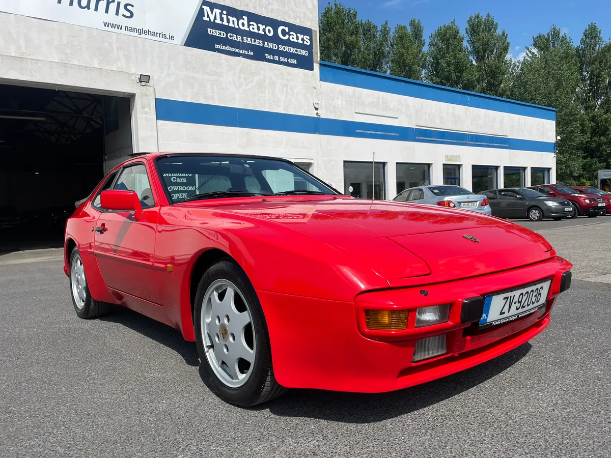 Porsche 944 1984//VERY GOOD EXAMPLE - Image 1
