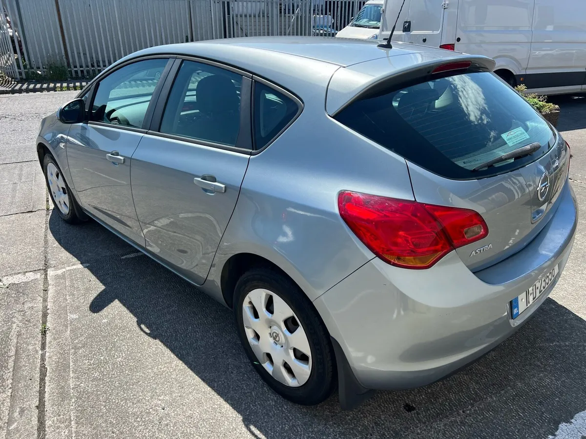 2011 Opel Astra 1.4 ONLY 115k KM NEW NCT - Image 4