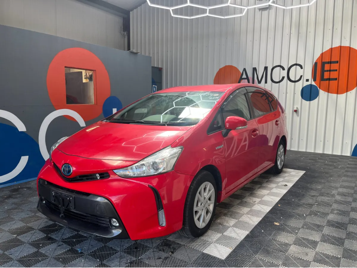 Toyota Prius 1.8 HYBRID / 34k KMs / REVERSE CAMERA - Image 3