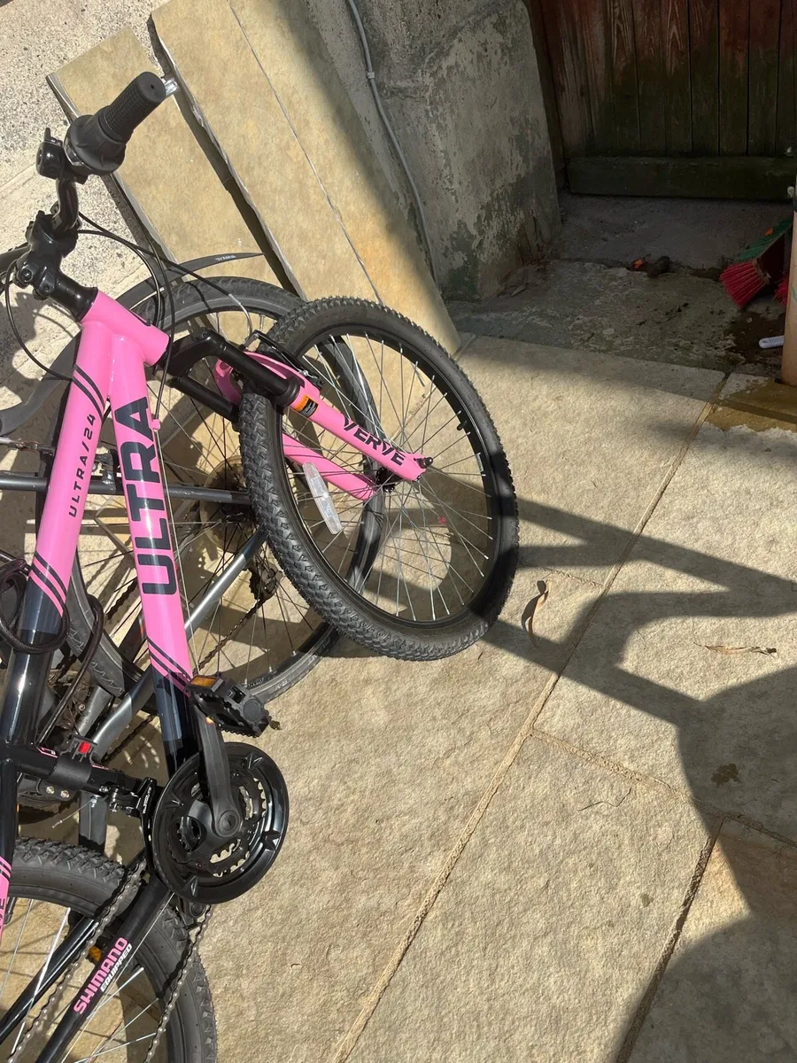 Selling a bike for 270 - Image 1