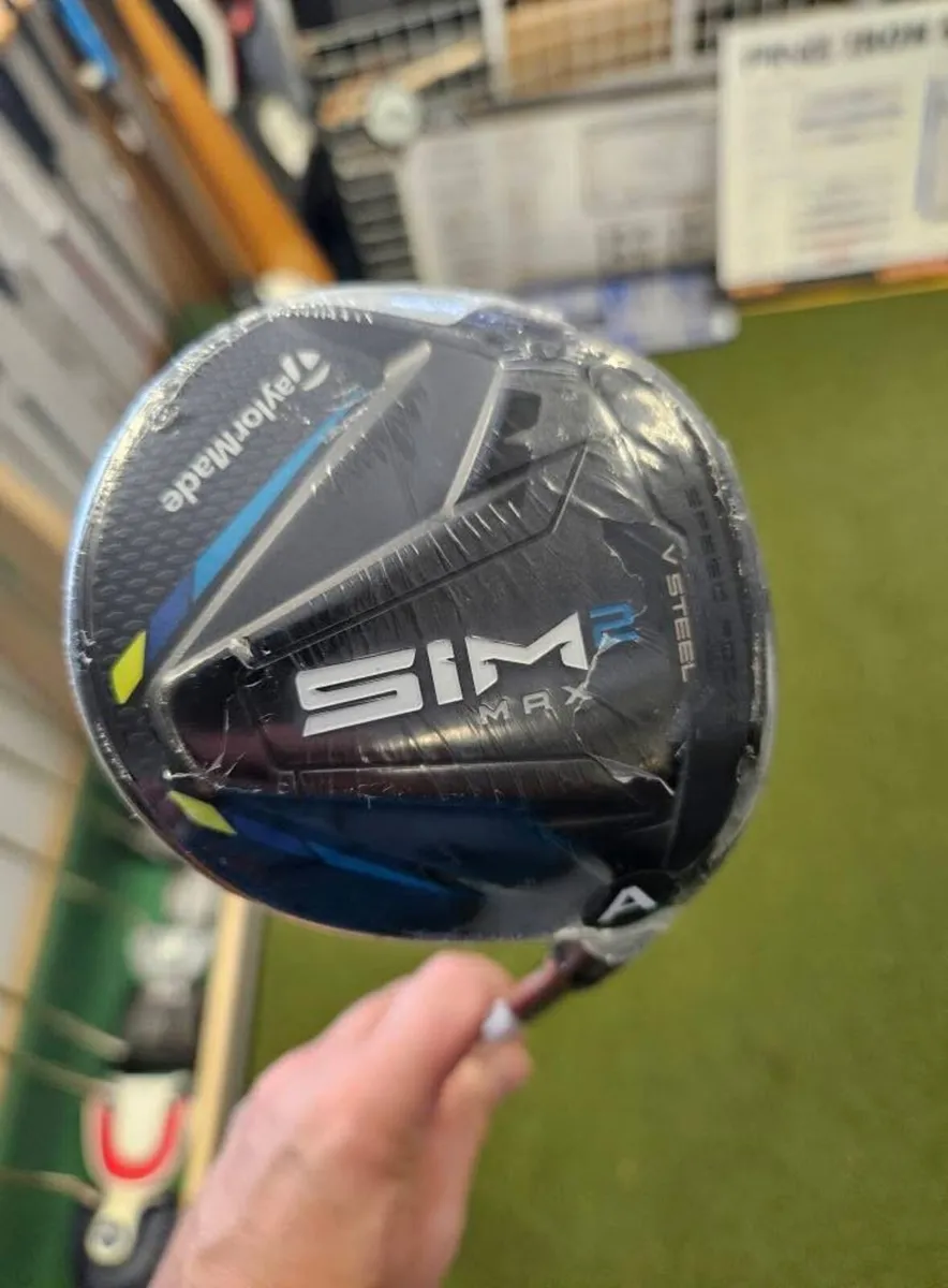 Brand New Taylormade Sim2 Max 7 Wood - Image 1