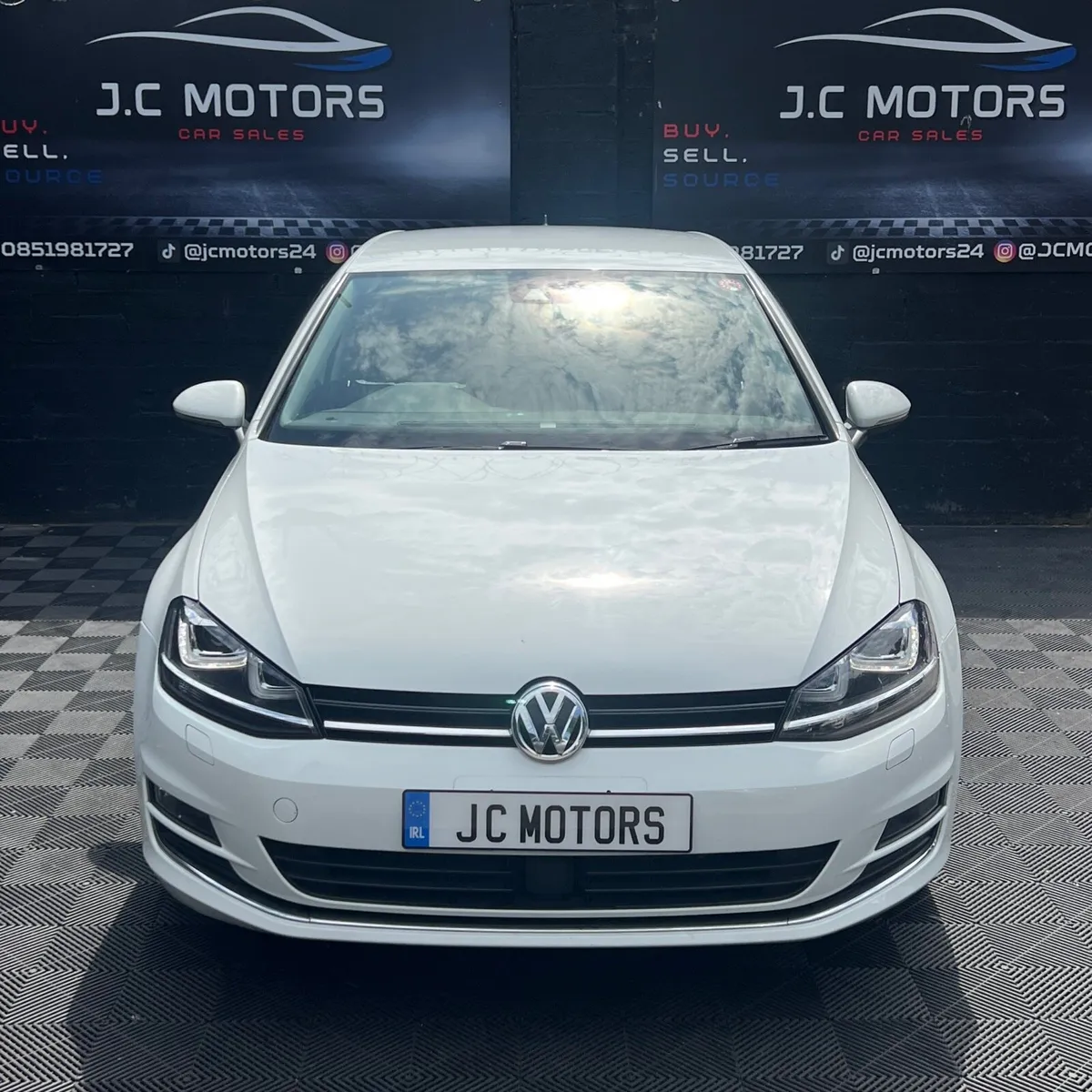 2014 VW Golf Highline Edition - Image 2