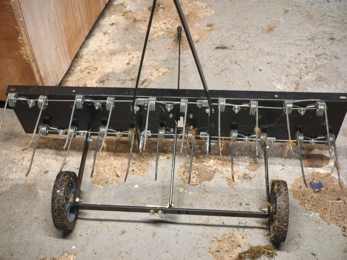 40" Garden care Lawn Detatcher