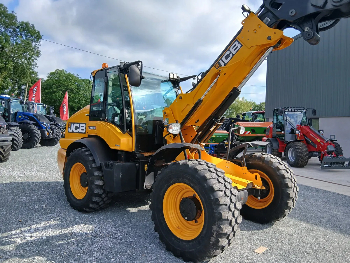 JCB 320S - Image 4