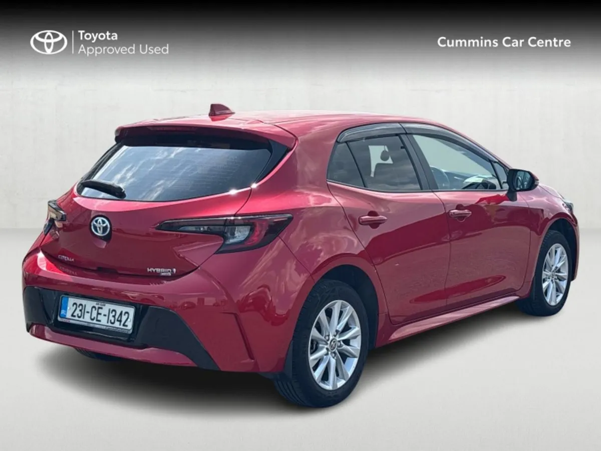 Toyota Corolla Hybrid Luna H/ H/B 4DR Auto - Image 2
