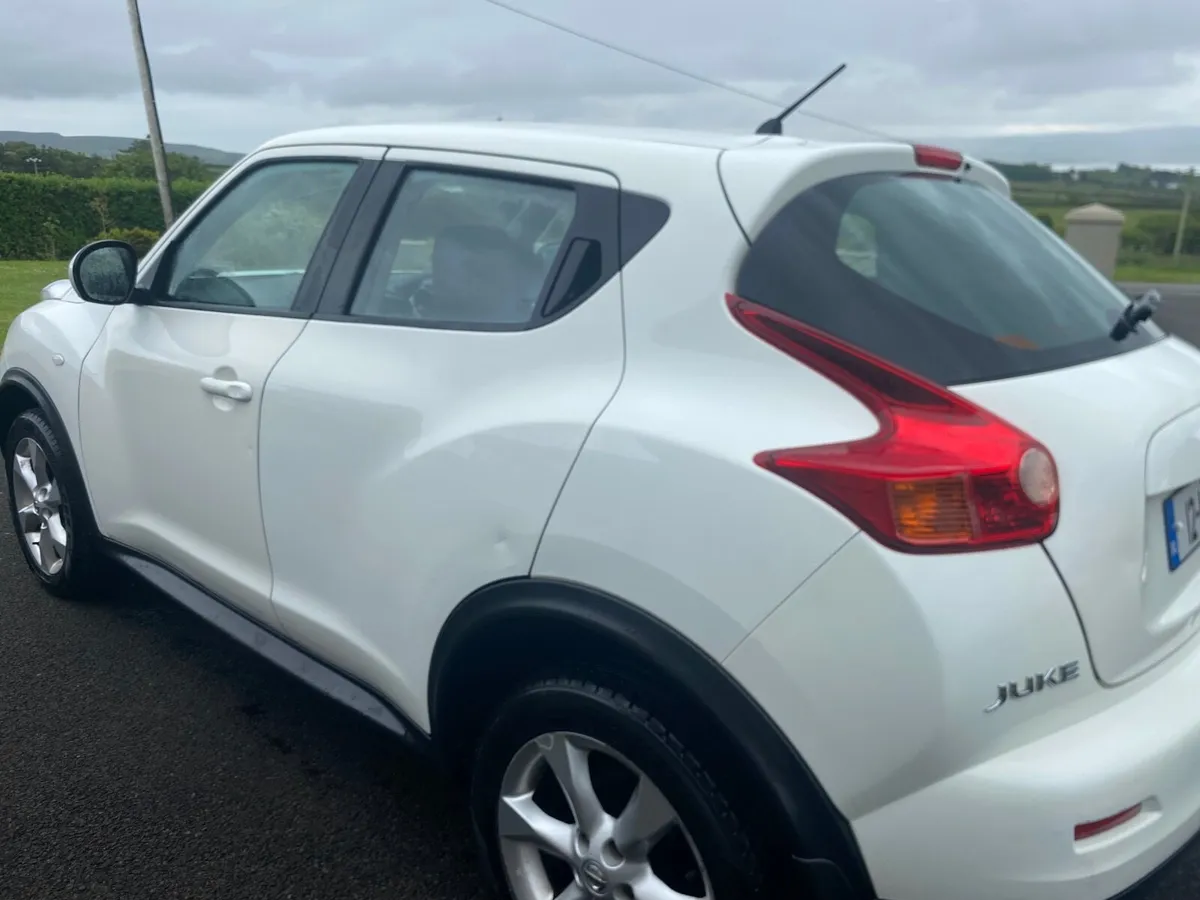 Nissan Juke 2012 - Image 2