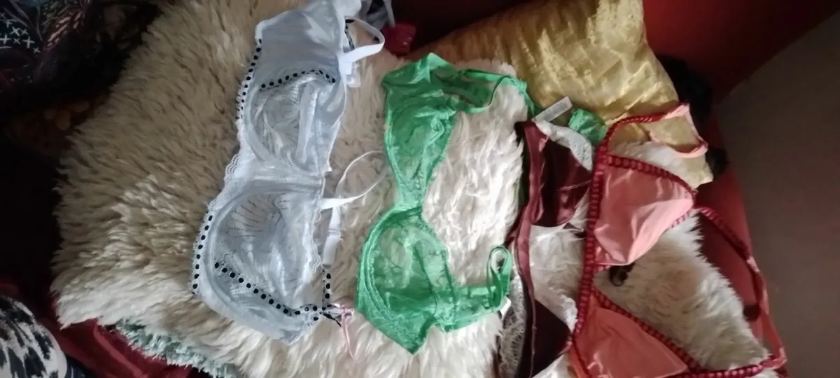 Crossdresser? Lingerie. - Image 2