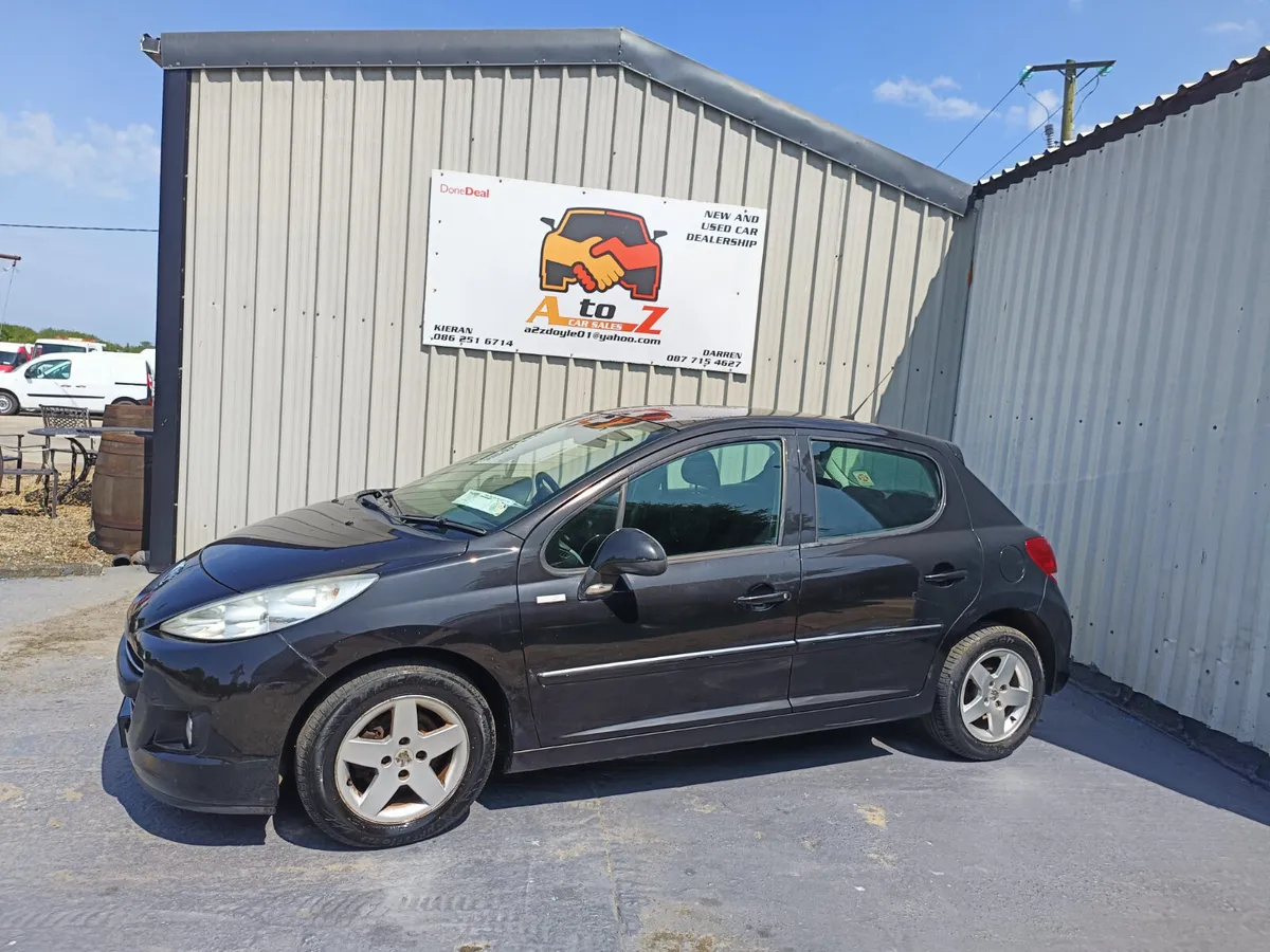 Peugeot 207 2010 - Image 2