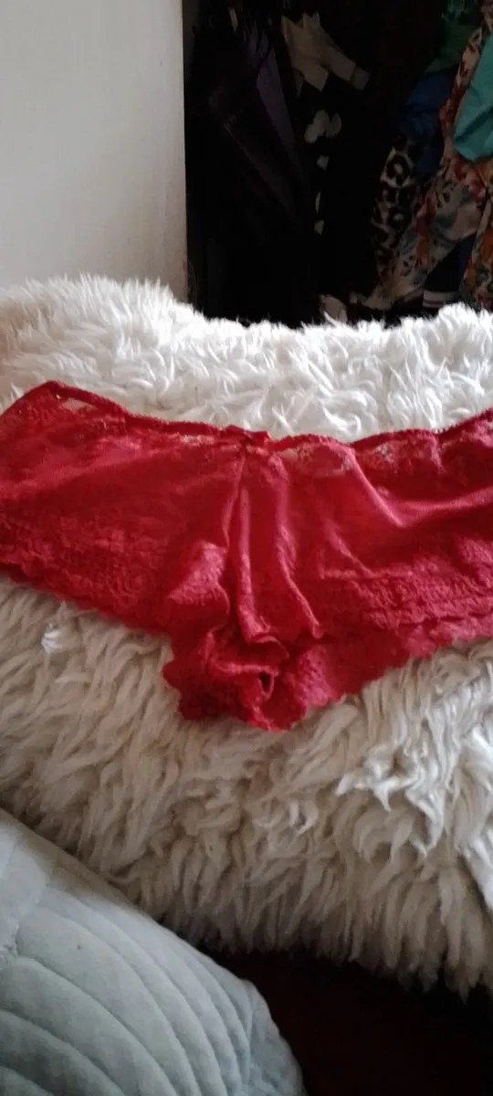 Crossdresser? Lingerie - Image 2