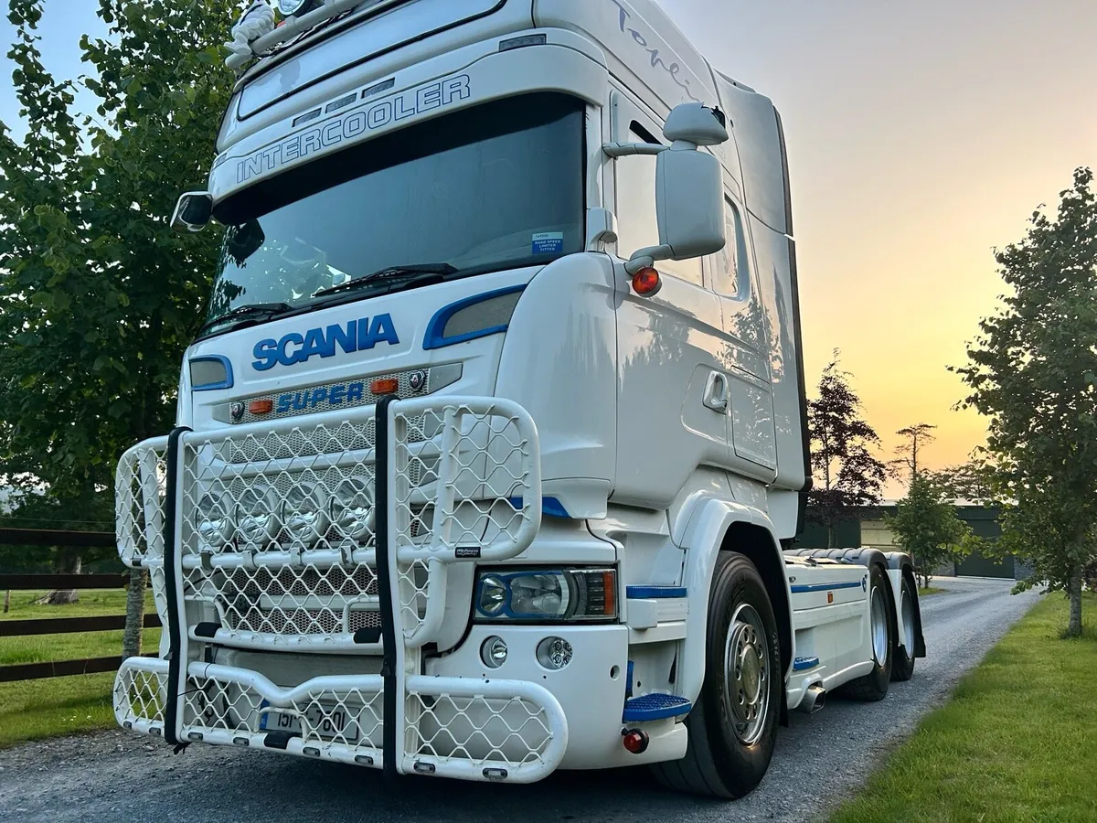 Scania Super Topline V8 6x2 Tag - Image 2