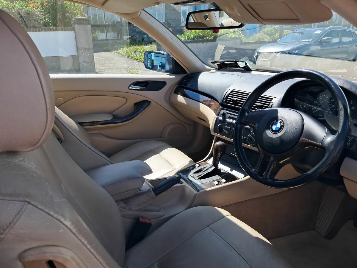 BMW 3-Series 2003 - Image 2