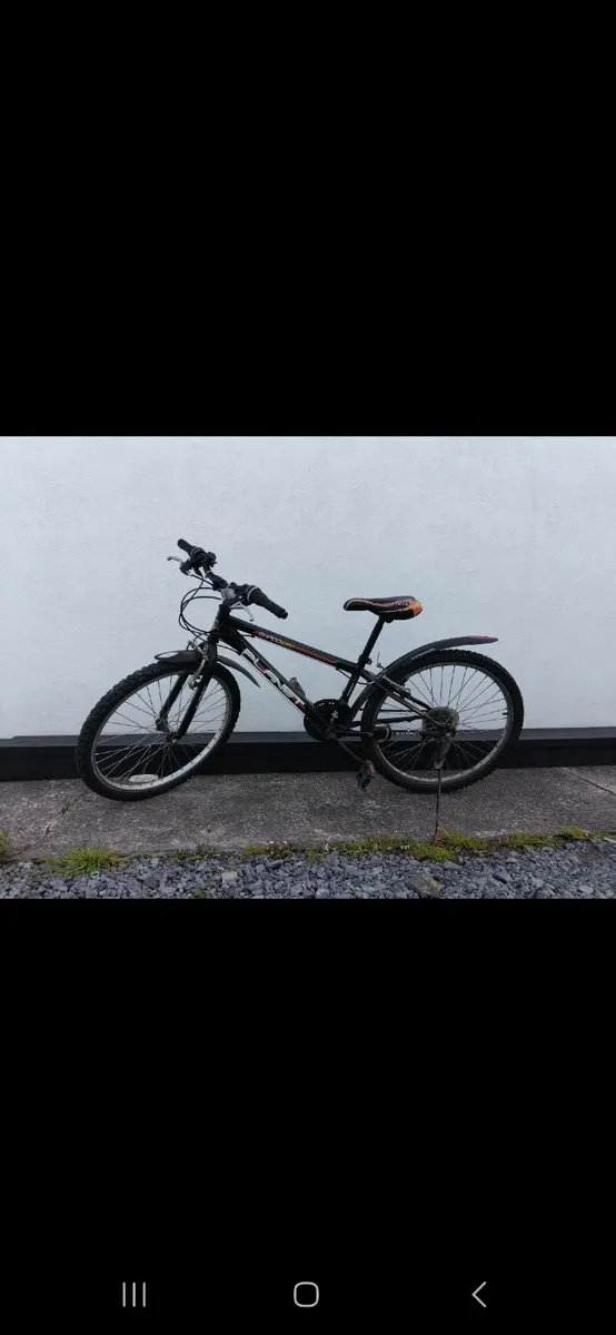 Boys Bicycle suitable for 9 to 12 year old - Image 3