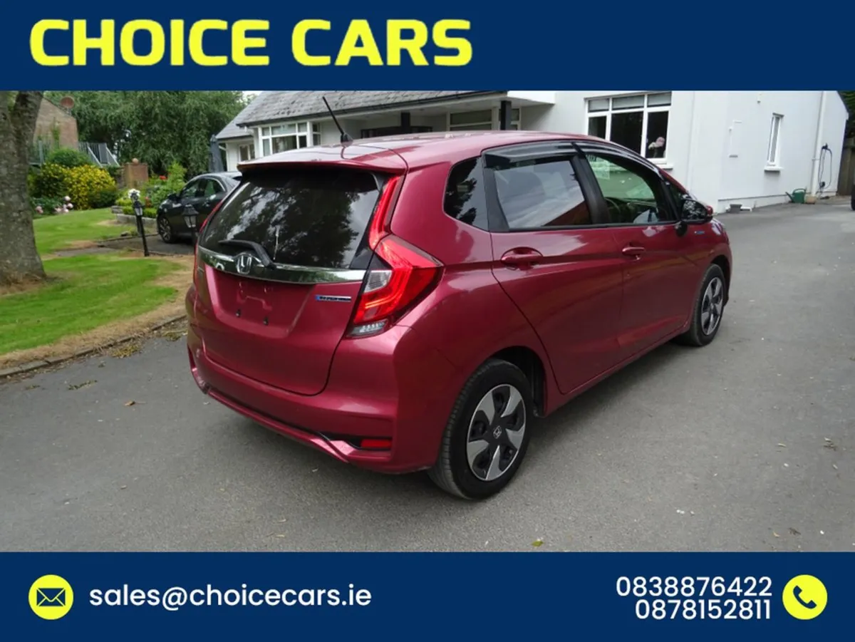 Honda Fit 1.5 Auto Hybrid - Image 4