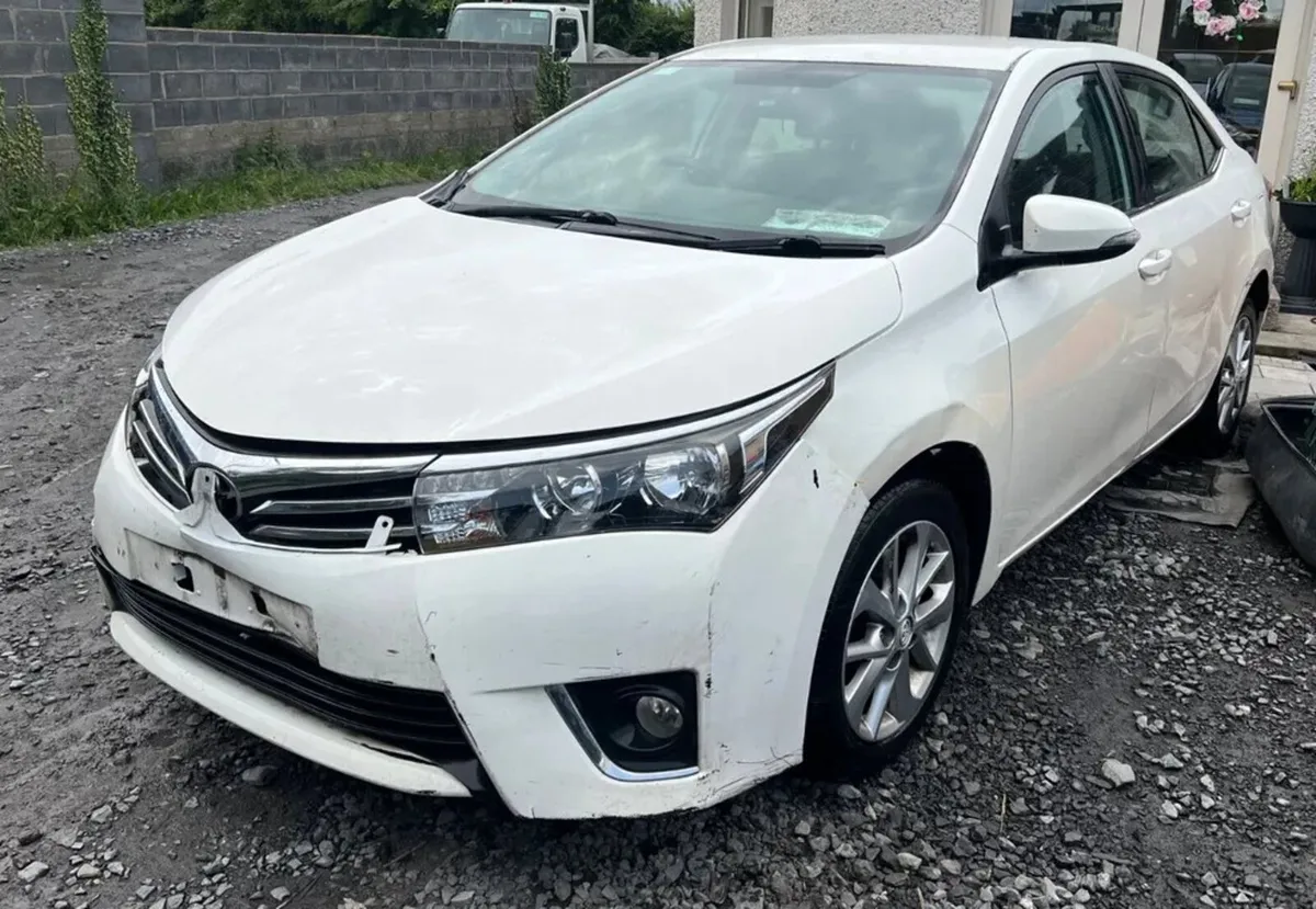 2015 Toyota Corolla 1.4 Diesel only 161 kms - Image 1