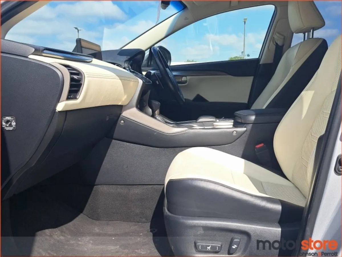 Lexus NX 2.5 300h Executive FWD - Image 4