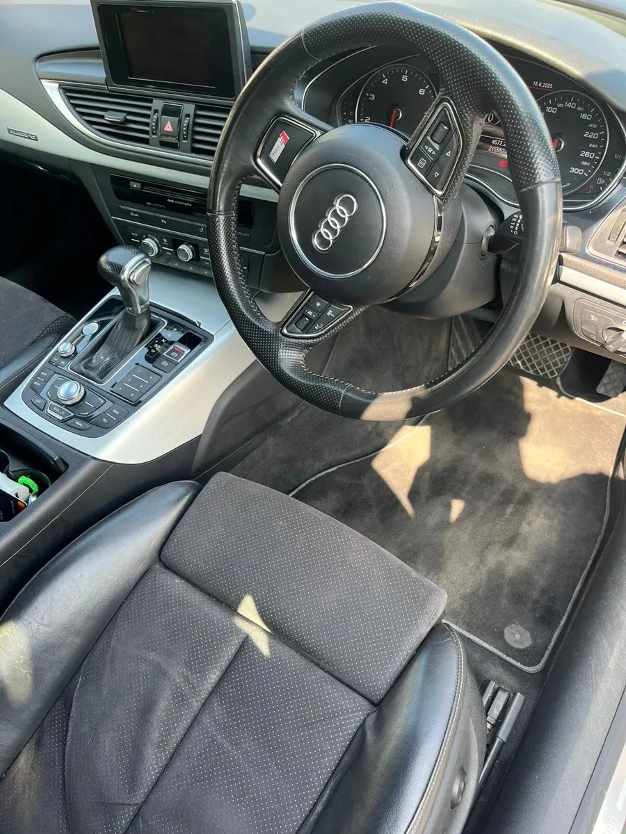 Audi A7 2011 - Image 3