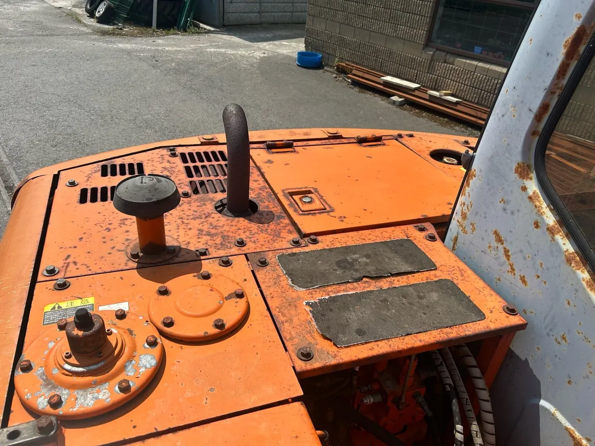 Hitachi EX 60 - 5 - Image 2