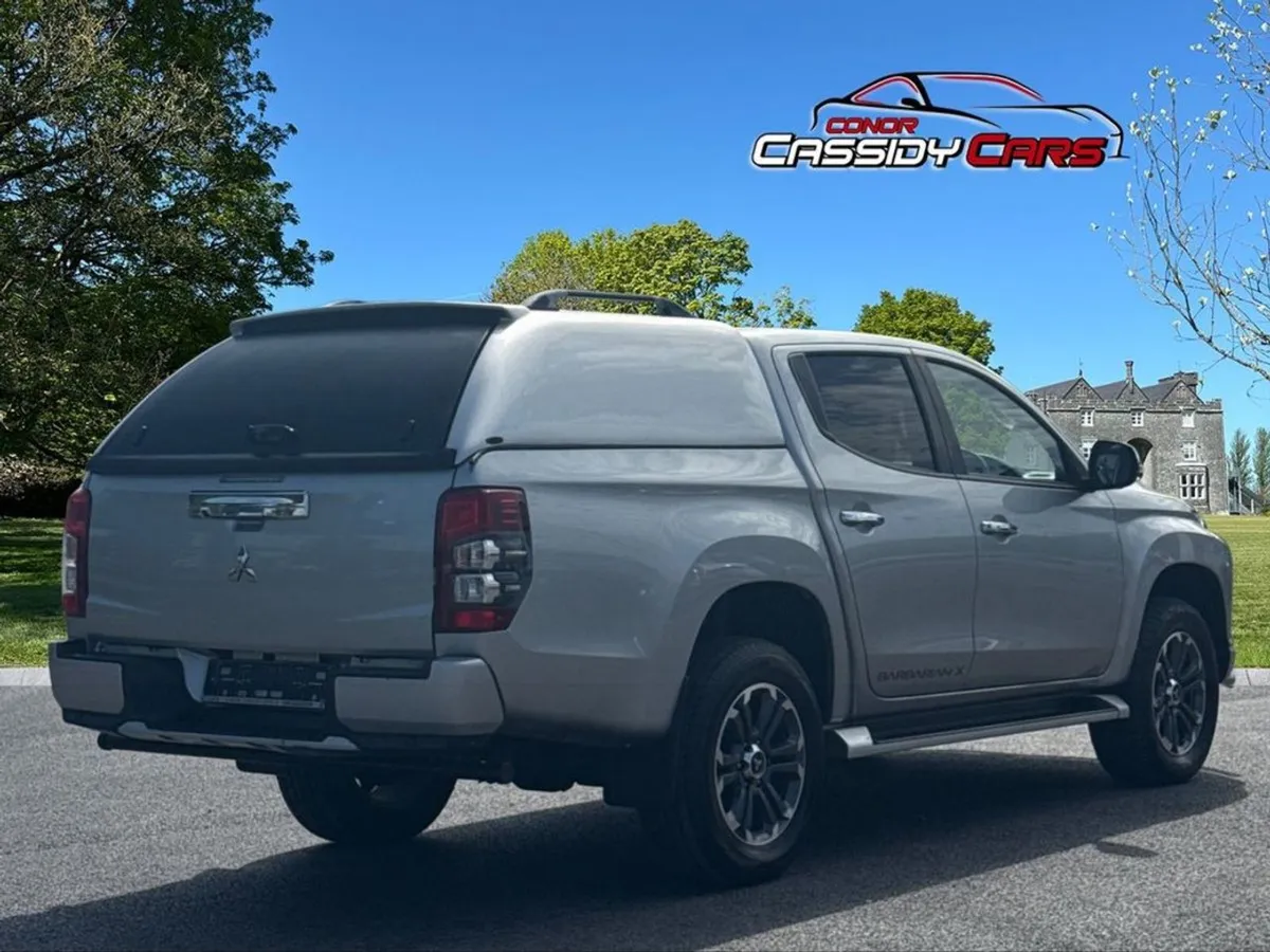 Mitsubishi L 200 Di-d Barbarian-x DCB  top Spec - Image 2
