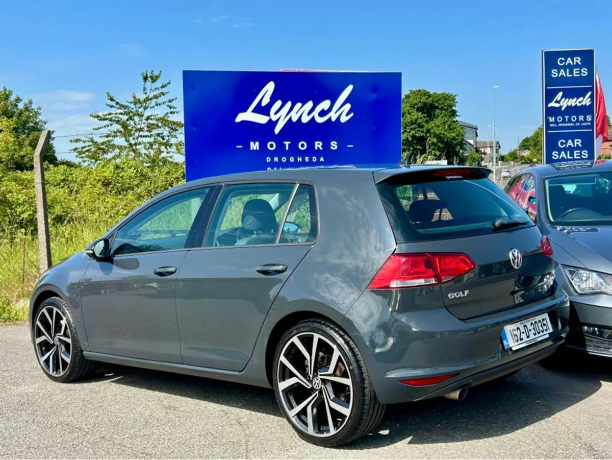 Volkswagen Golf 1.6 TDI Match Edition Bluemotion - Image 3