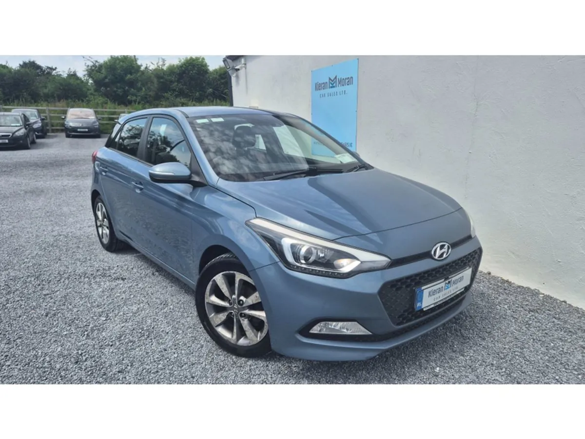 Hyundai i20 5DR - Image 2
