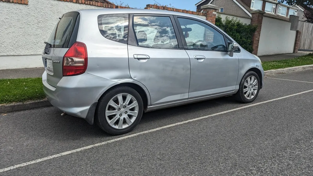 Honda Jazz 2008 low mileage - Image 2