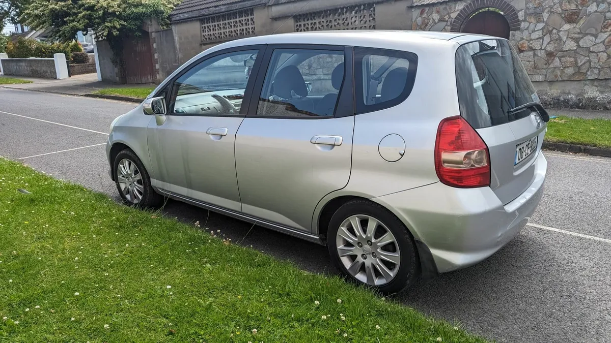 Honda Jazz 2008 low mileage - Image 4